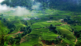 Capture the vibrant beauty of Vietnam’s coastal heritage post-visa